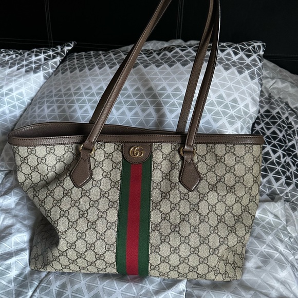 Gucci Ophidia Medium Tote. - Picture 3 of 10